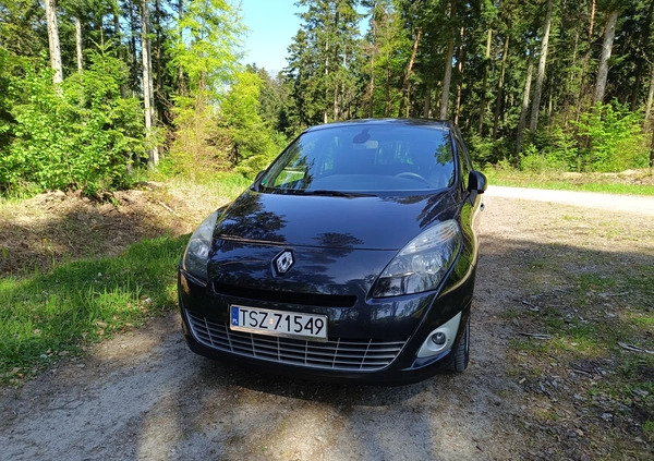 Renault Grand Scenic cena 26900 przebieg: 174000, rok produkcji 2011 z Staszów małe 121